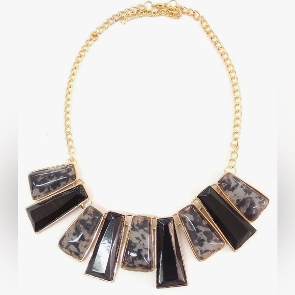 ⚜️3 for $30⚜️ Vintage Statement Bib Necklace Black Leopard Print Marbled Acrylic - Picture 3 of 5